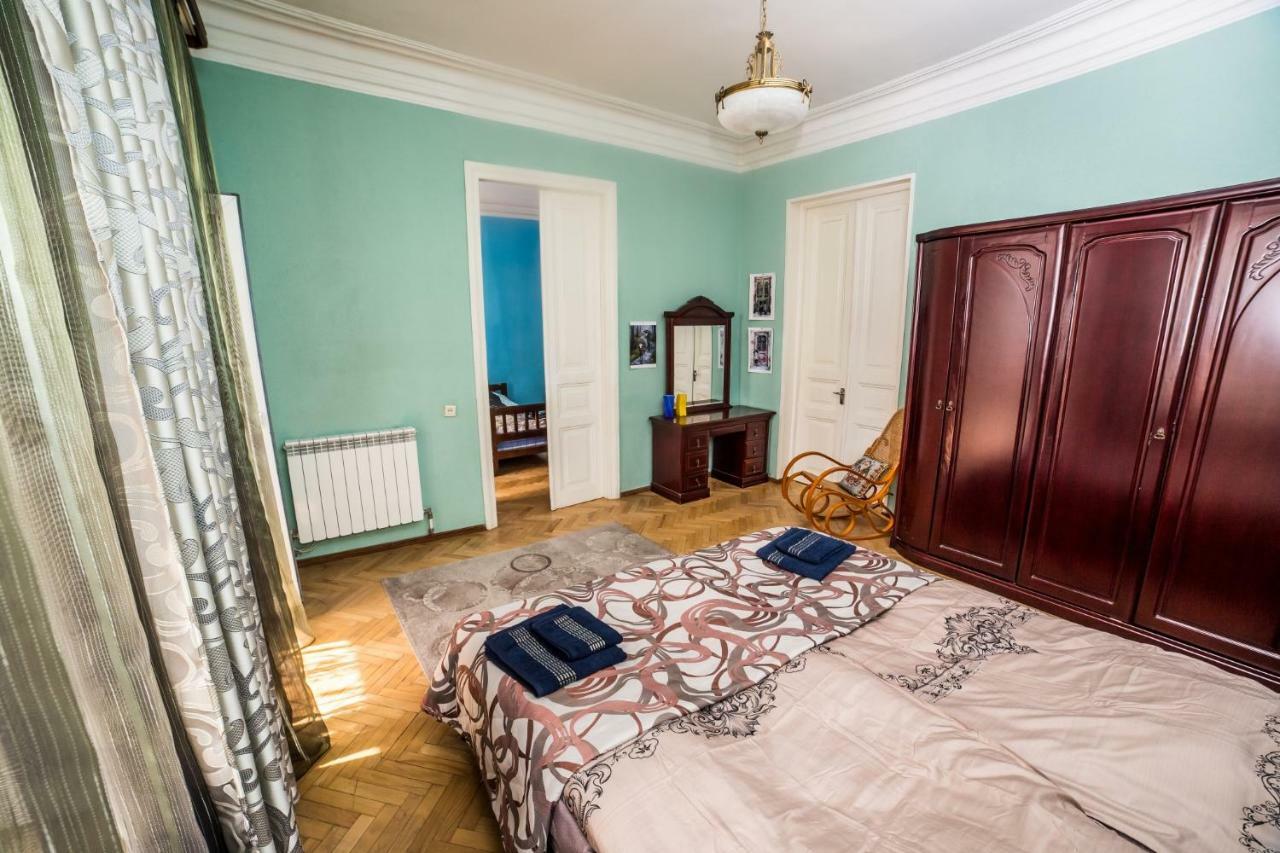 Gold District Apartment Tbilisi Zewnętrze zdjęcie