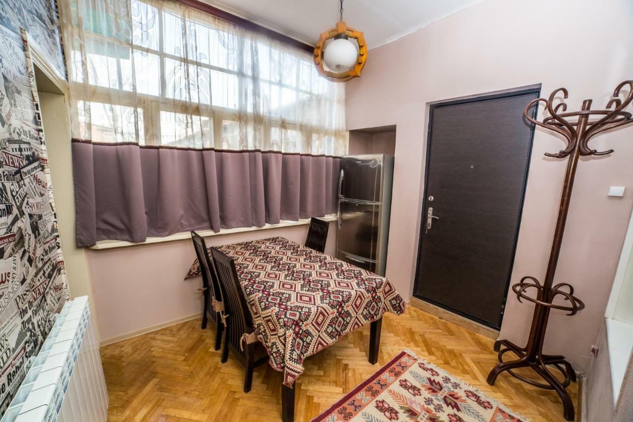 Gold District Apartment Tbilisi Zewnętrze zdjęcie